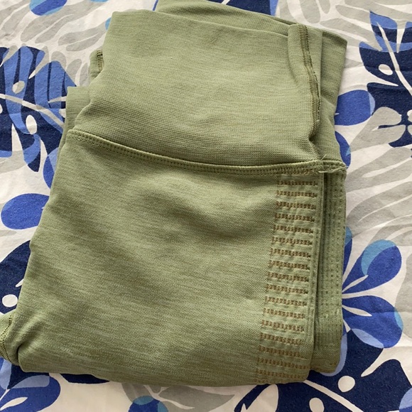 Alphalete Pants - Alphalete Halo